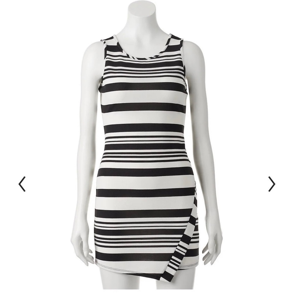 Beautiful Black/Ivory Asymmetrical Dress